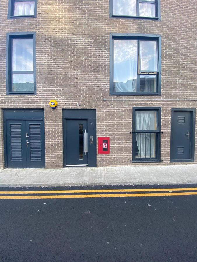 Central London, Jaccuzzi,Newbuild, 2 Bedrooms Two Baths Экстерьер фото