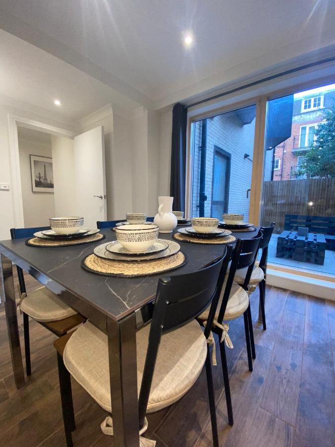 Central London, Jaccuzzi,Newbuild, 2 Bedrooms Two Baths Экстерьер фото